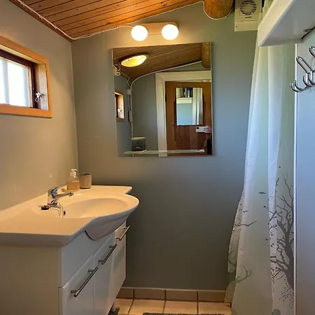 度假居 Reimund - 400m From The Sea By Interhome *