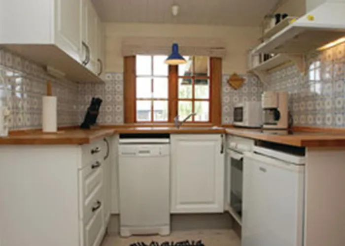 Reimund - 400m From The Sea By Interhome